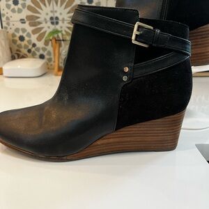 Dr. Scholl’s Black Leather Wedge Bootie